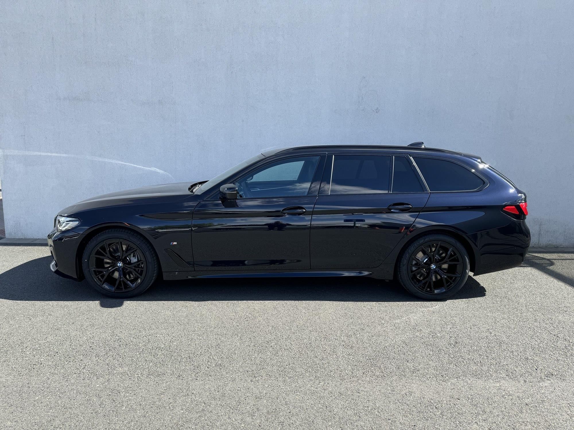 BMW Řada 5, 540d xDrive Touring - fotka 5