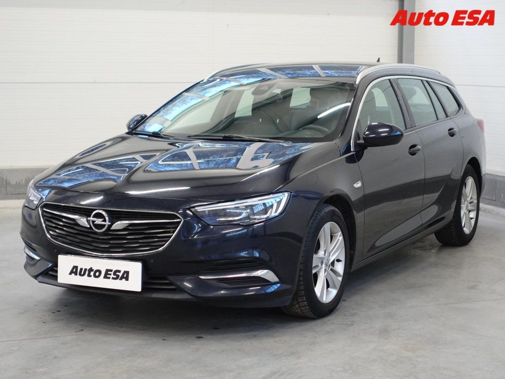 Opel Insignia, 1.6CDTi,ČR,navi,LED - fotka 3