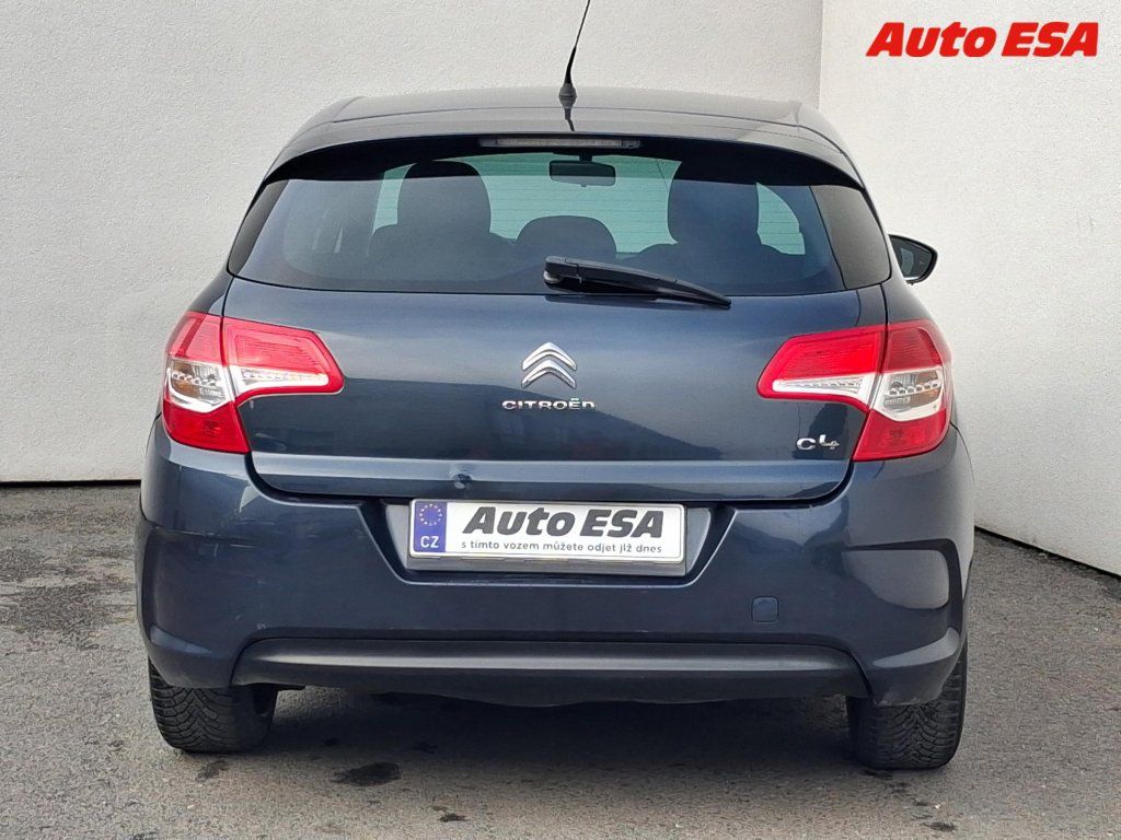 Citroën C4, 1.6 HDi,Exclusive,AC - fotka 5