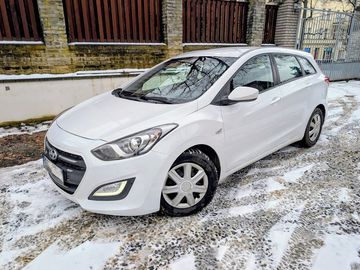 Kombi 1.6 CRDi 81 kW, 2016, ČR