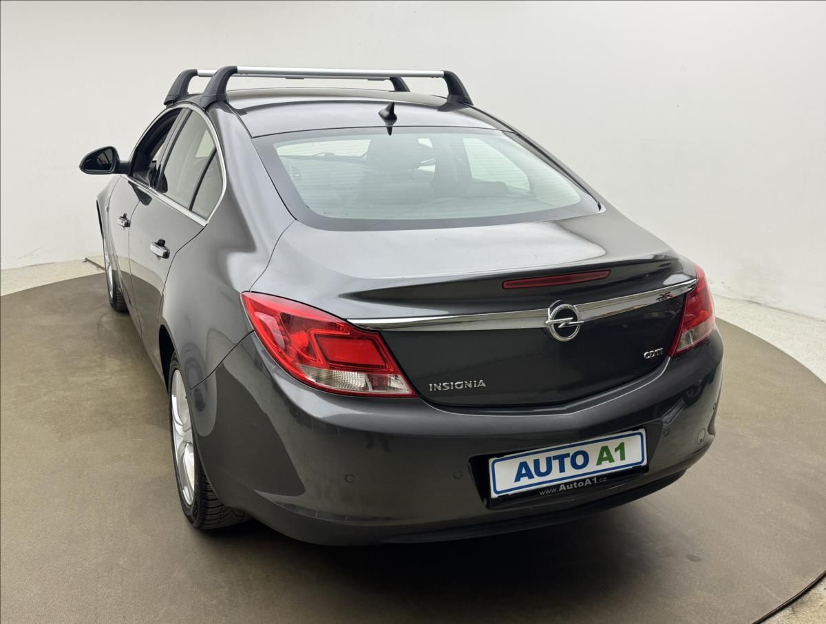 Opel Insignia, 2,0 CDTi LED VÝHŘEV 2XKOLA ČR - fotka 6