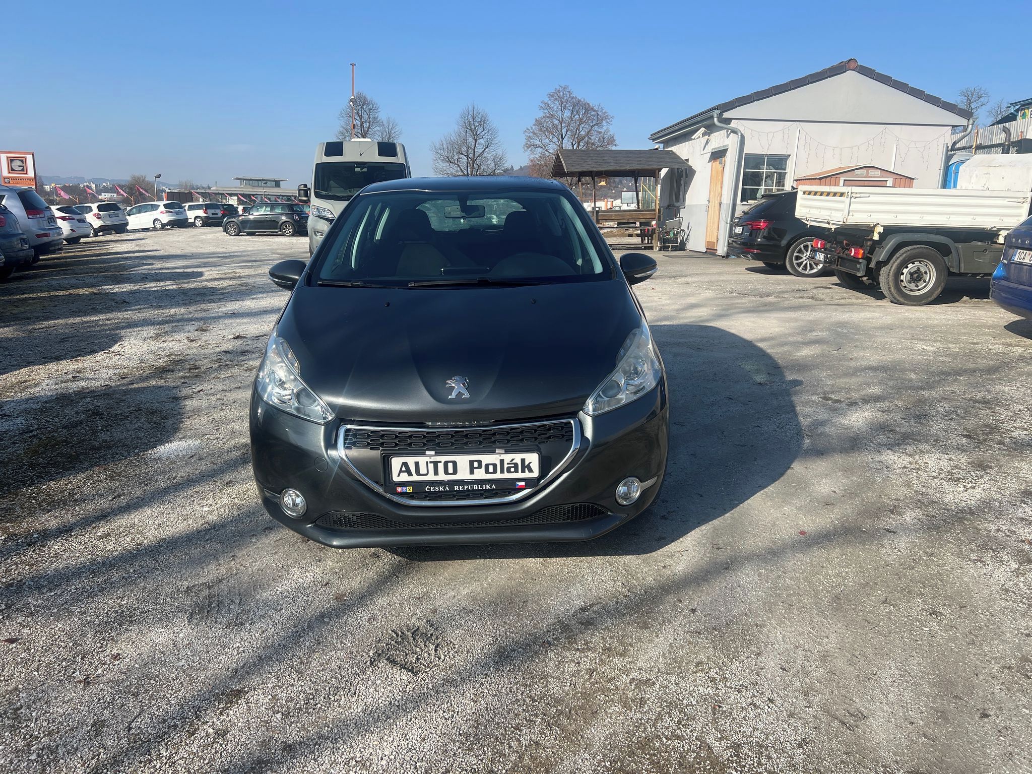 Peugeot 208, 1.2VTI