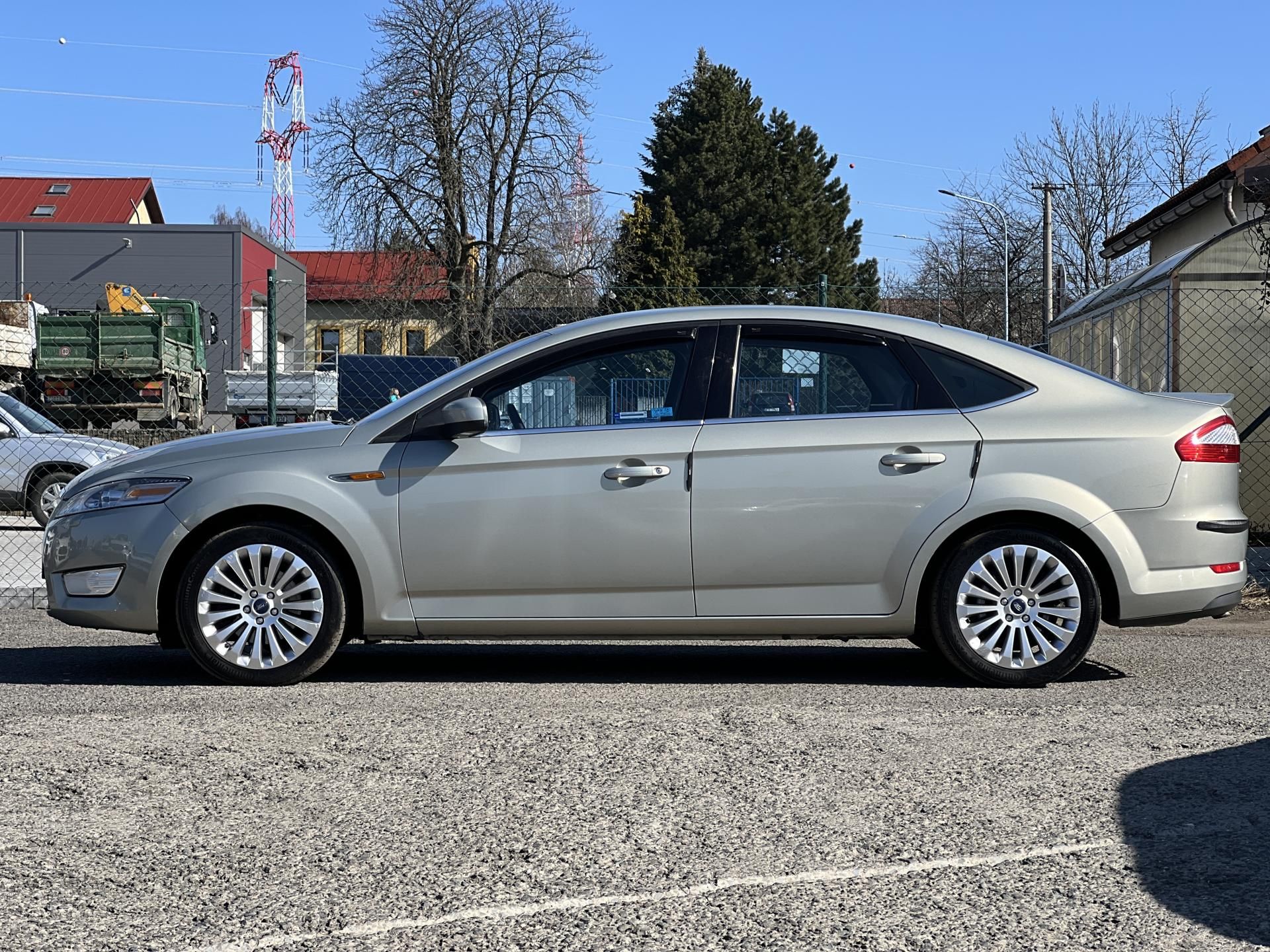 Ford Mondeo, 2.0TDCi ALU KLIMA PŮVOD ČR - fotka 4