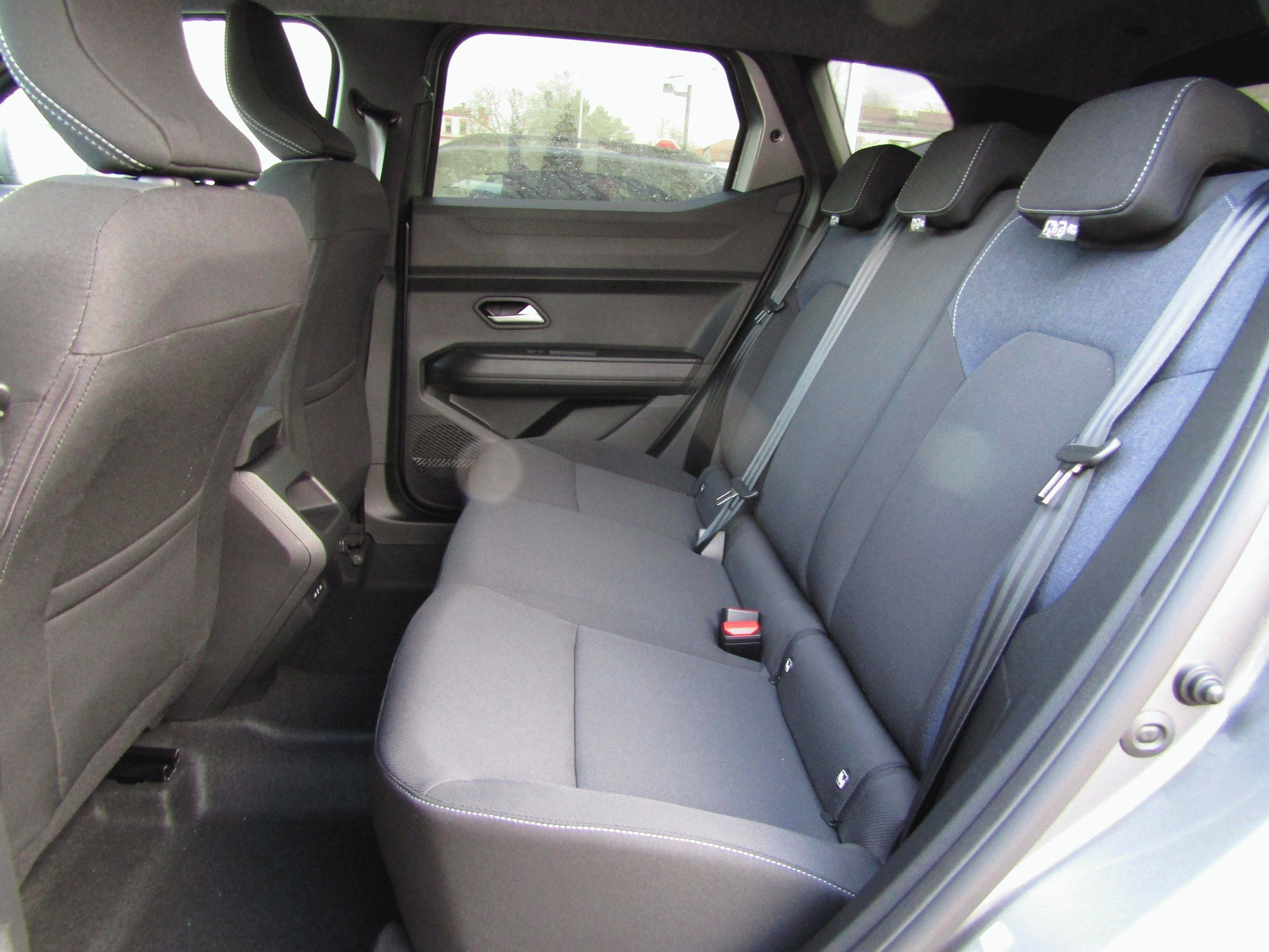 Dacia Duster, Hybrid 155 Journey - fotka 6