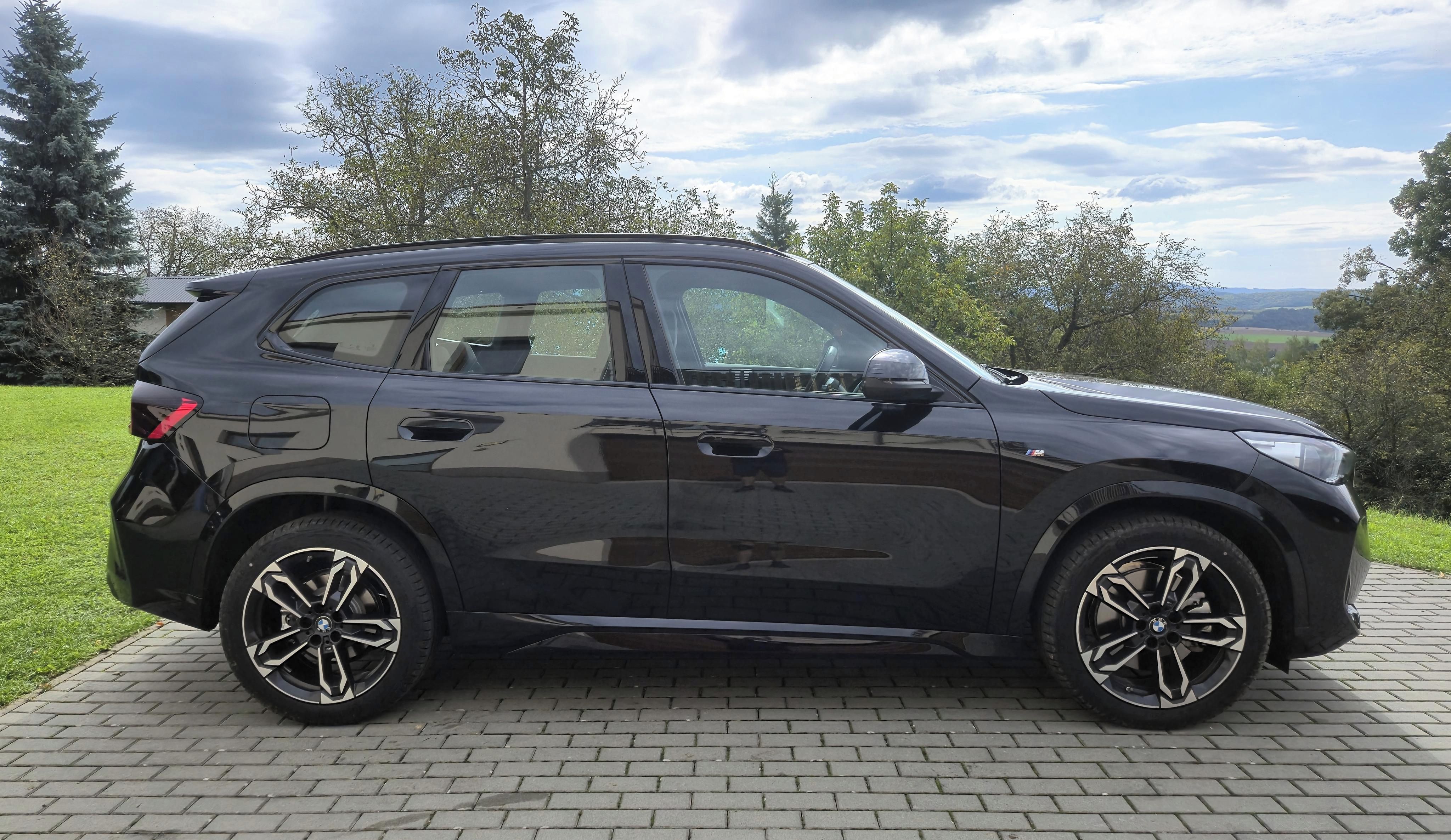 BMW X1, X1 xDrive 23d* 4.500KM *Záruka - fotka 6