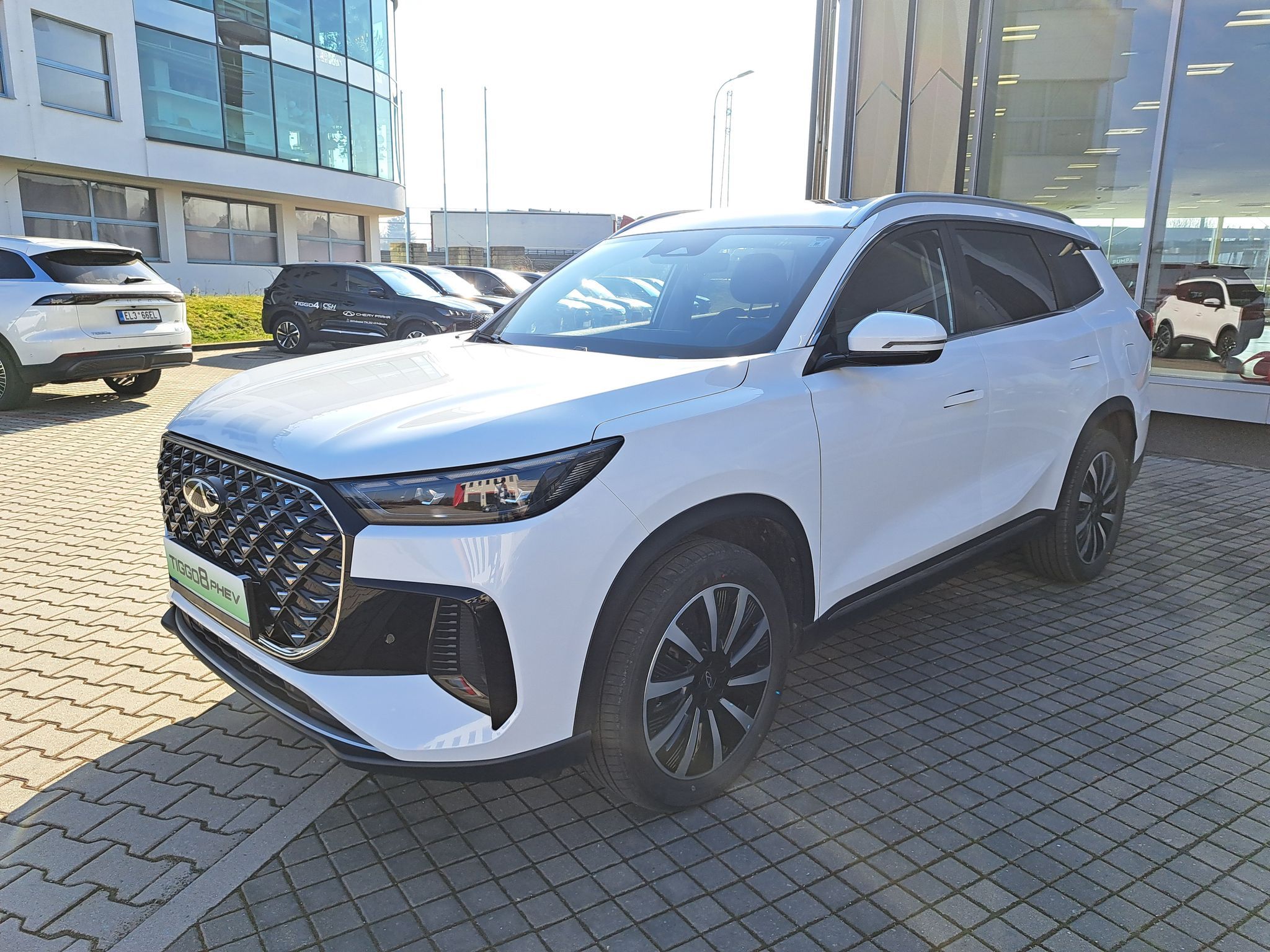 Chery Tiggo 8 PHEV, UNIQUE - fotka 3
