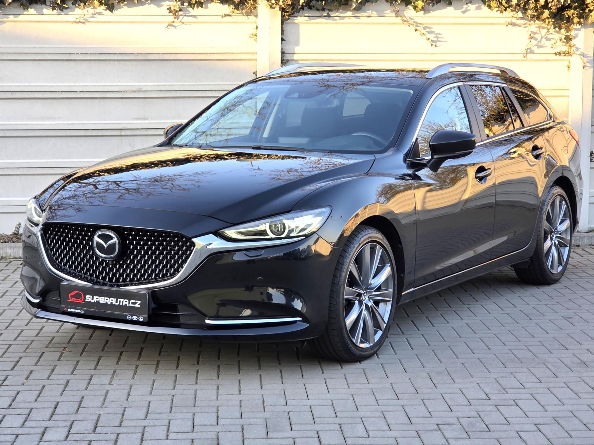 Mazda 6, 2,5 Skyactiv-G 143kW A/T NEHAV - fotka 3
