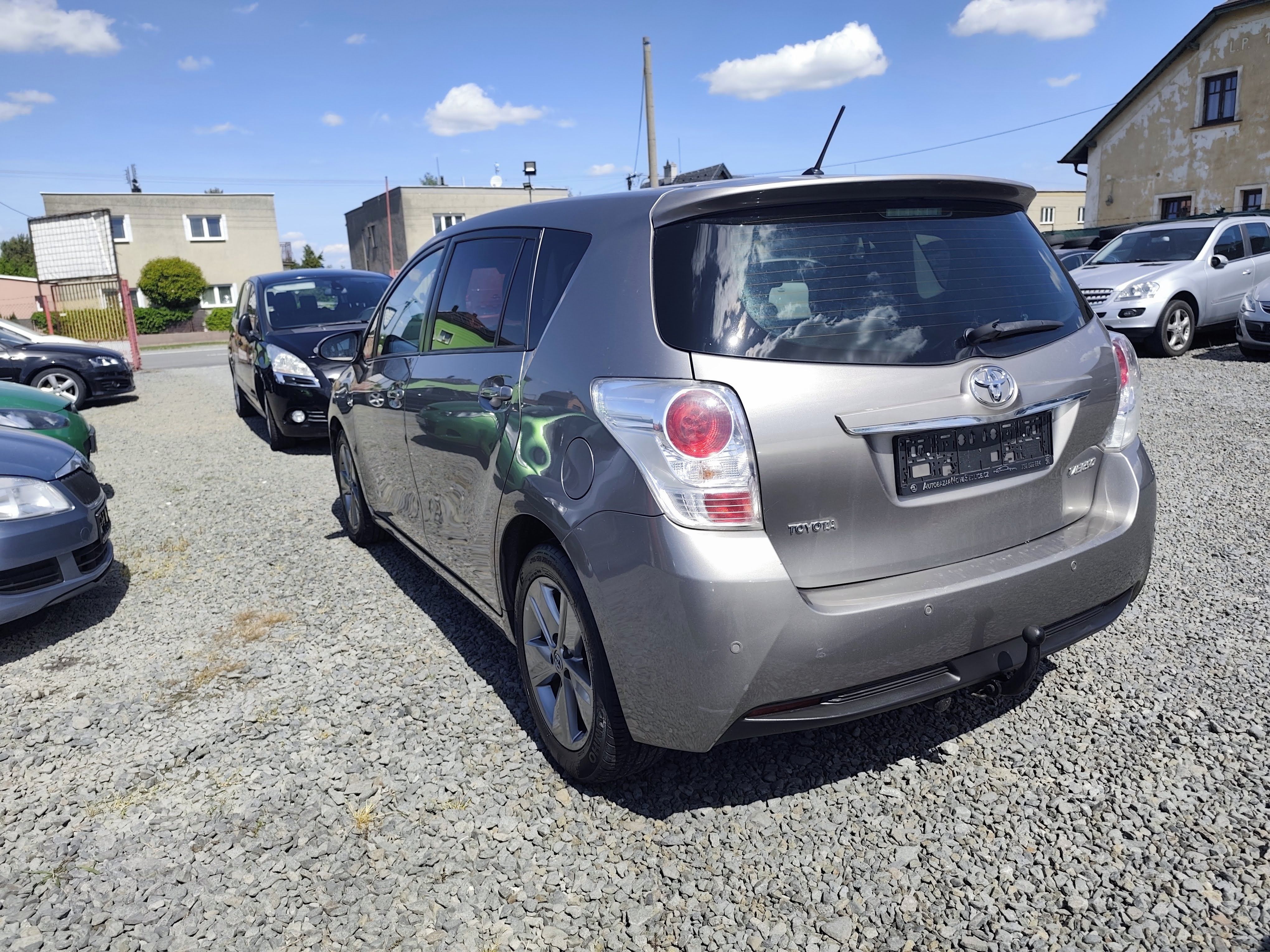 Toyota Verso, 1.6 D-4D Panorama, Klima, Navi - fotka 4