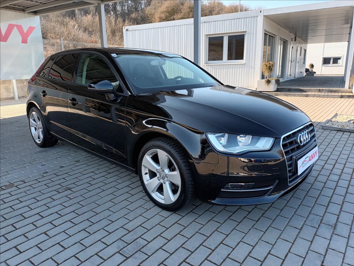 Audi A3, 1,2 TFSI,77KW,KLIMA,PARKING - fotka 3