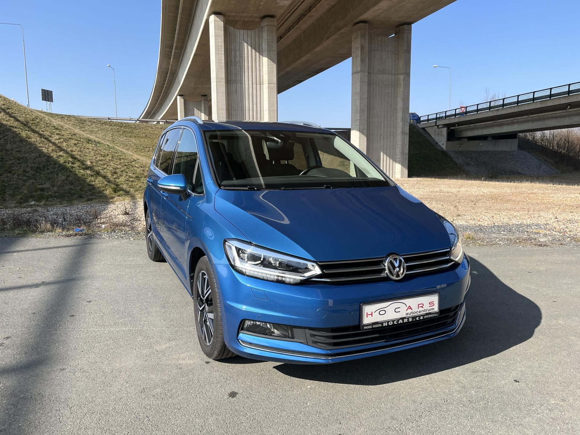 Volkswagen Touran, 2.0TDI DSG VÝB*13000€ HIGHLINE - fotka 4