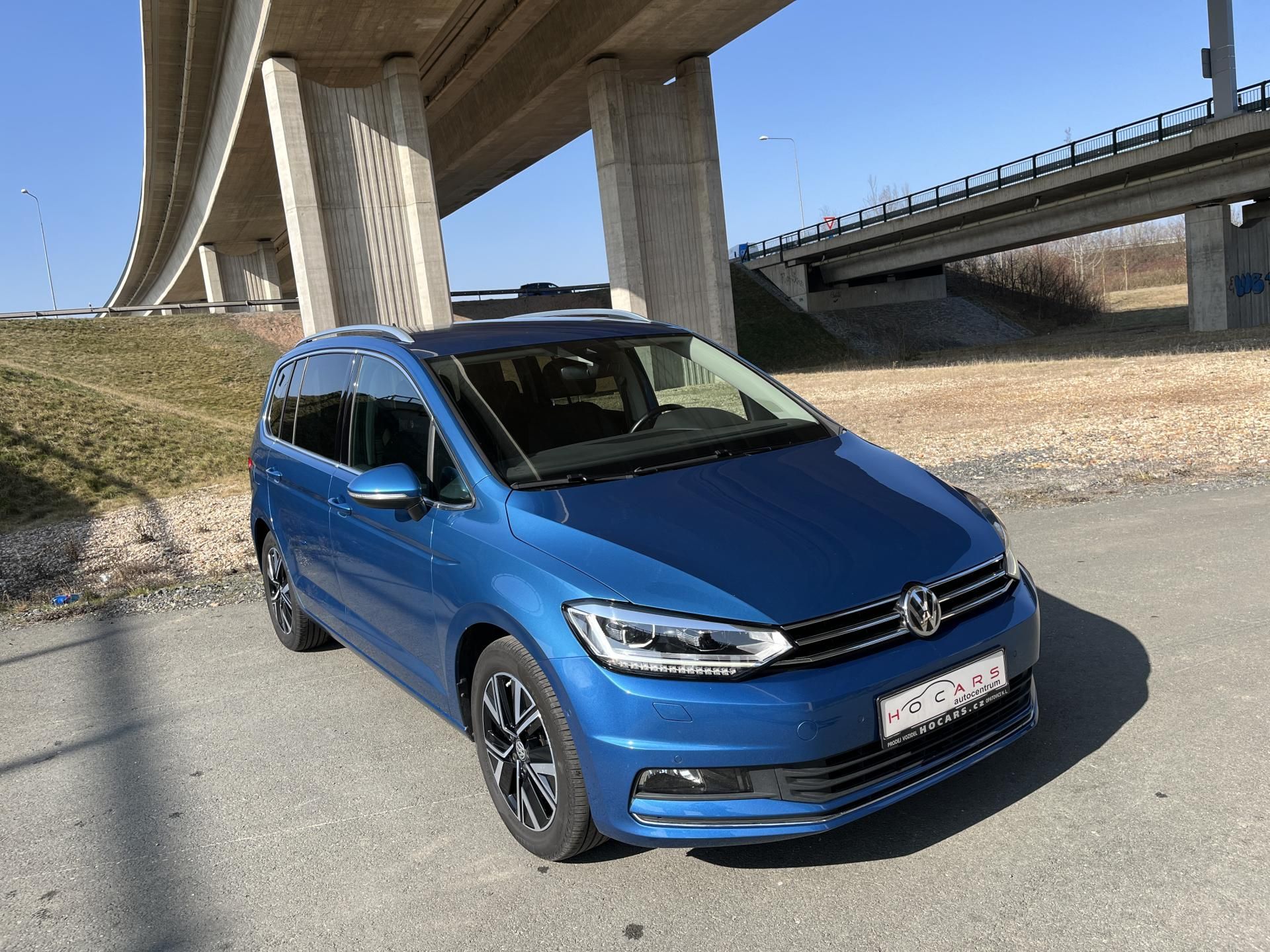 Volkswagen Touran, 2.0TDI DSG VÝB*13000€ HIGHLINE