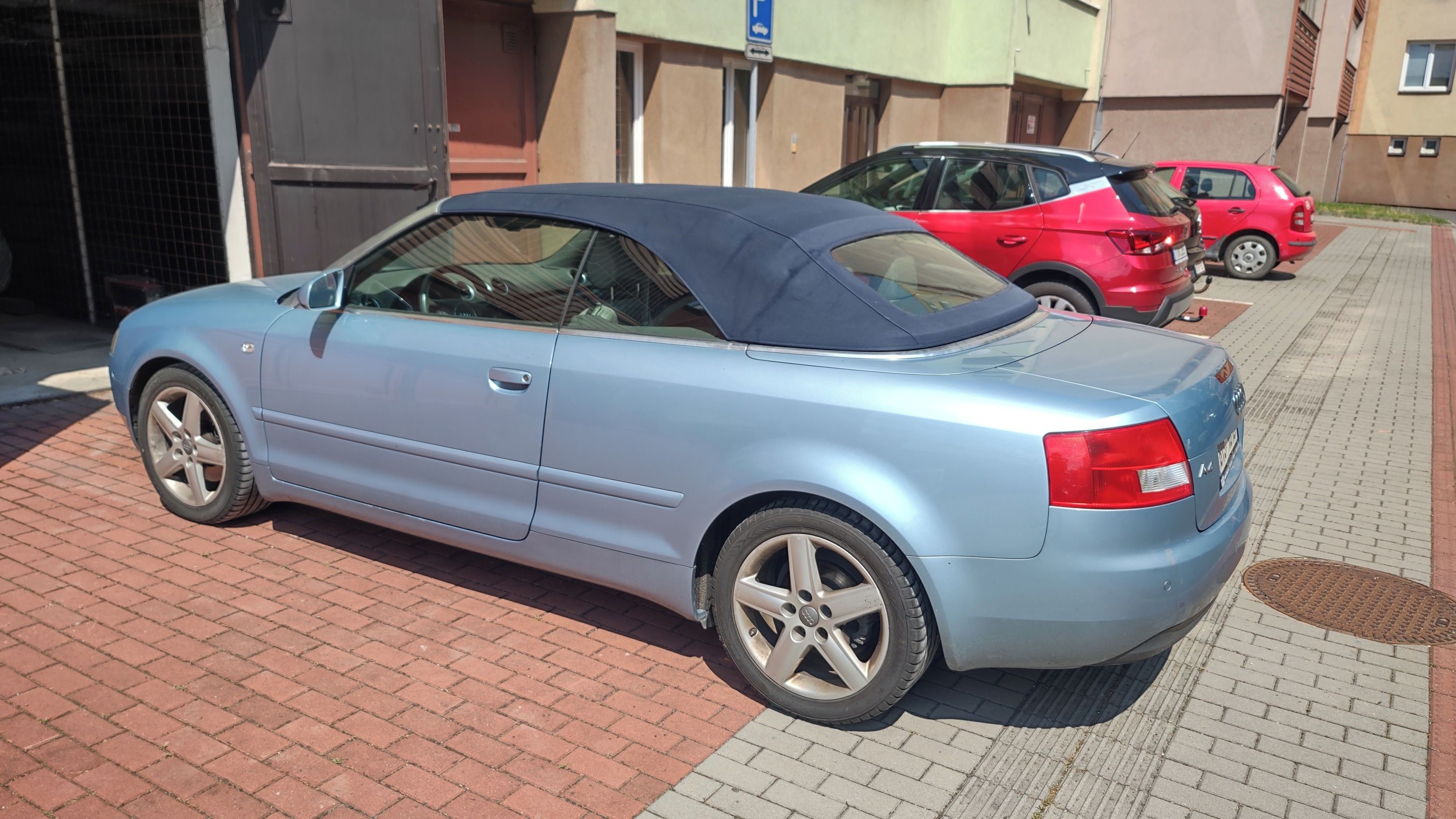 Audi A4, 2.5 V6 TDI - fotka 2
