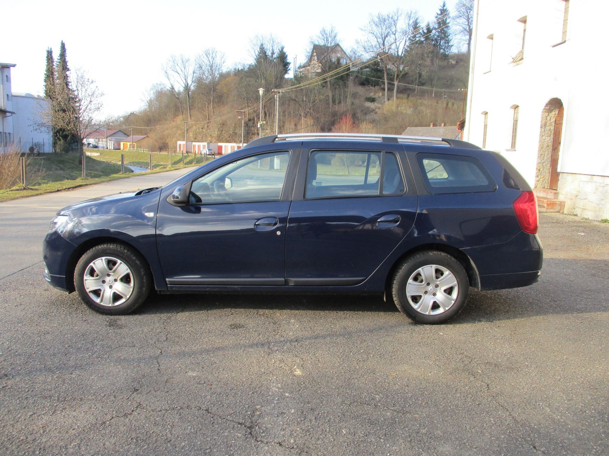 Dacia Logan, 1.0 MCV - 1.Majitel, vč.DPH - fotka 2