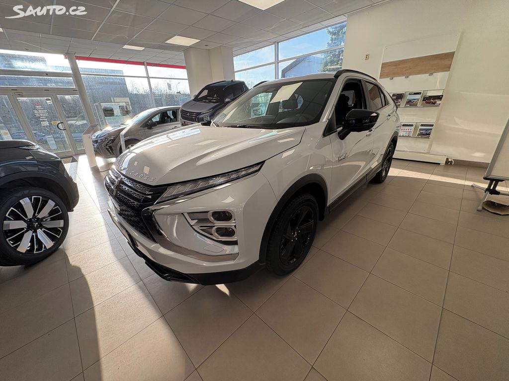 Mitsubishi Eclipse Cross, BLACK EDITION PHEV 2,4INTENSE+