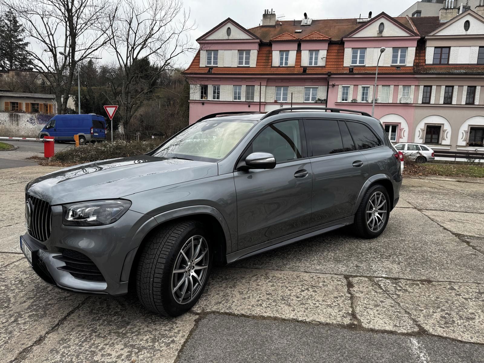 Mercedes-Benz GLS, 400 D 4MATIC, sada zimních kol - fotka 5