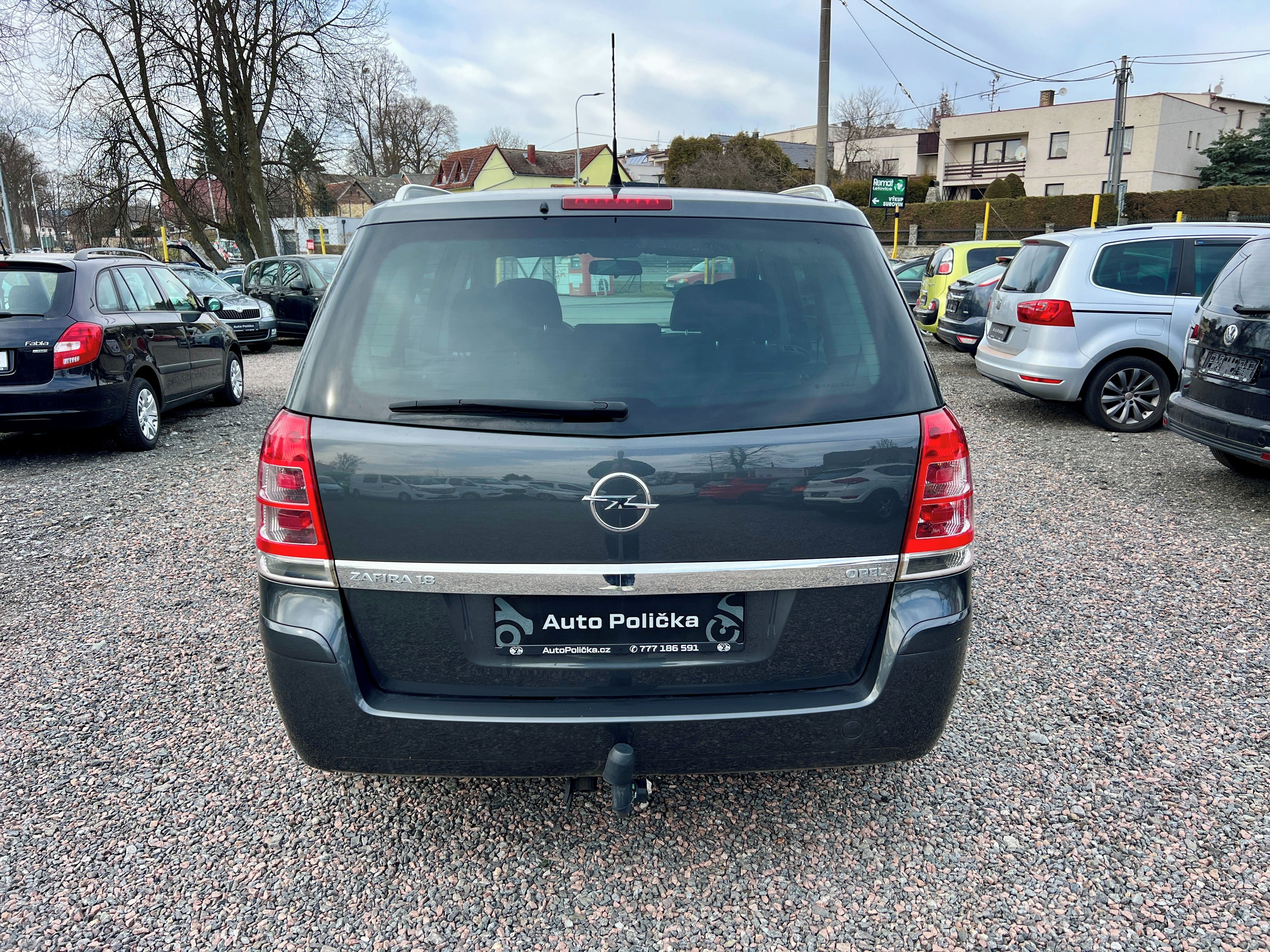 Opel Zafira, 1.8i 103 kW 7 míst,Klima,Stav - fotka 6