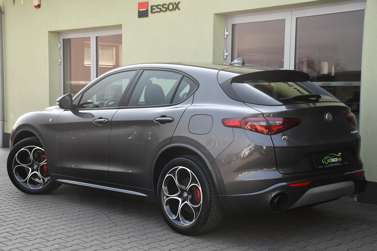 Alfa Romeo Stelvio, 2.0 Ti AT8-Q4 206kW - fotka 3