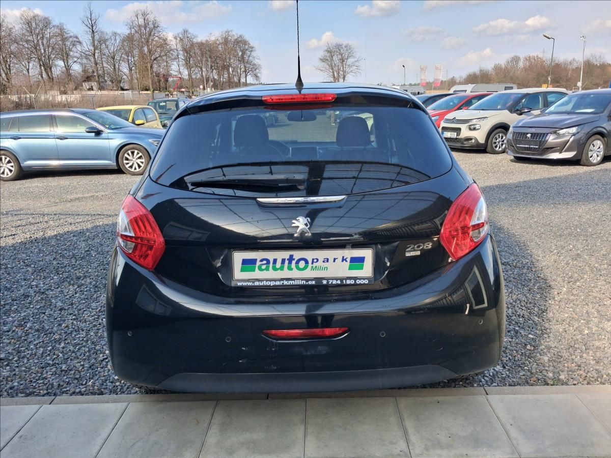 Peugeot 208, 1,6 Hdi 84 kw, 6 kvalt - fotka 6