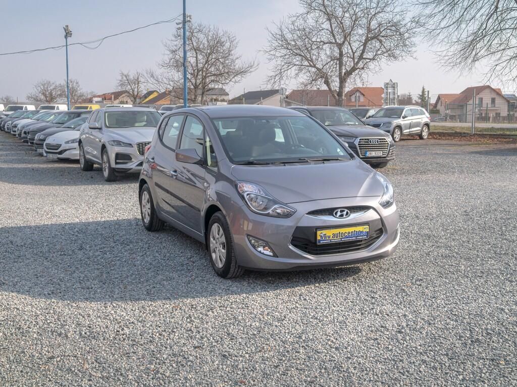 Hyundai ix20, ČR 1.6i 92KW mat – 12/2012 - fotka 3