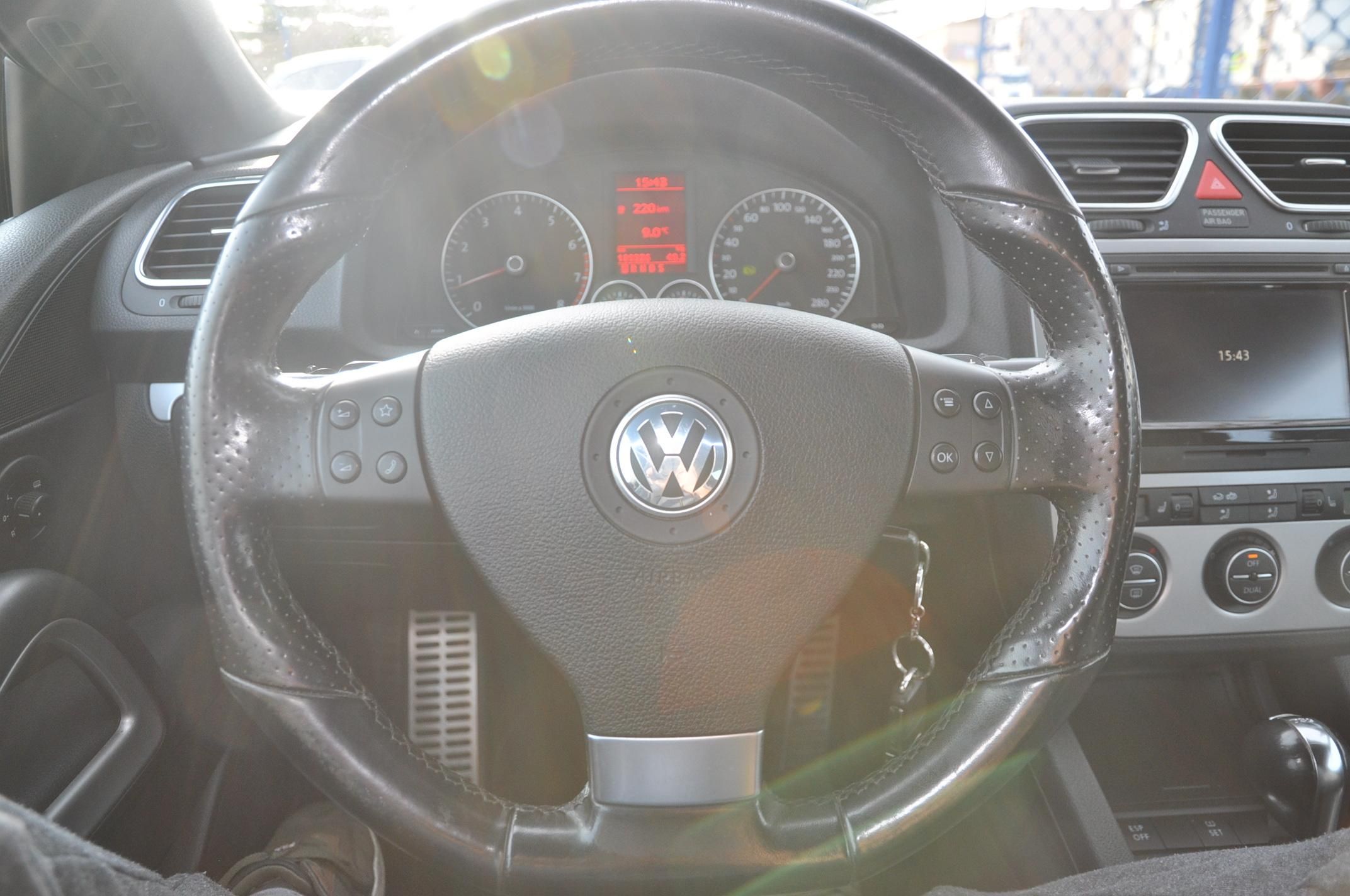 Volkswagen Scirocco, 2.0TSi 147kW Sport - fotka 5