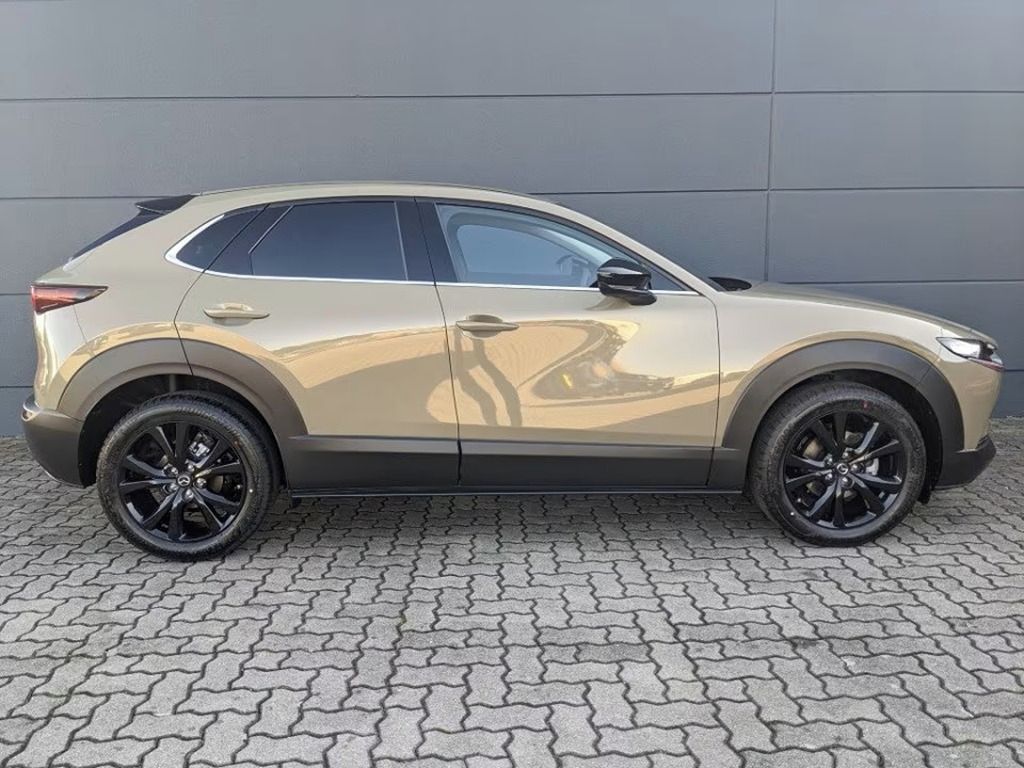 Mazda CX-30, 2.0l Skyactiv-X Homura LED - fotka 4