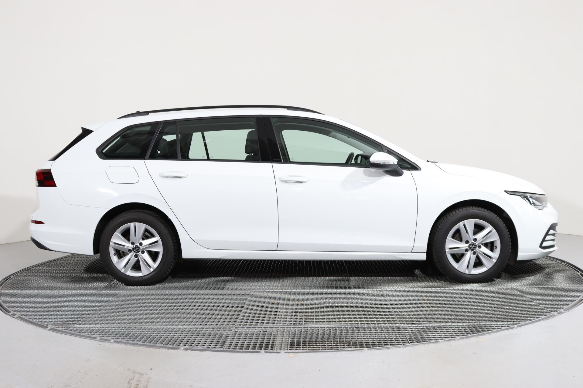 Volkswagen Golf Variant, Life 1,0 TSI - fotka 3
