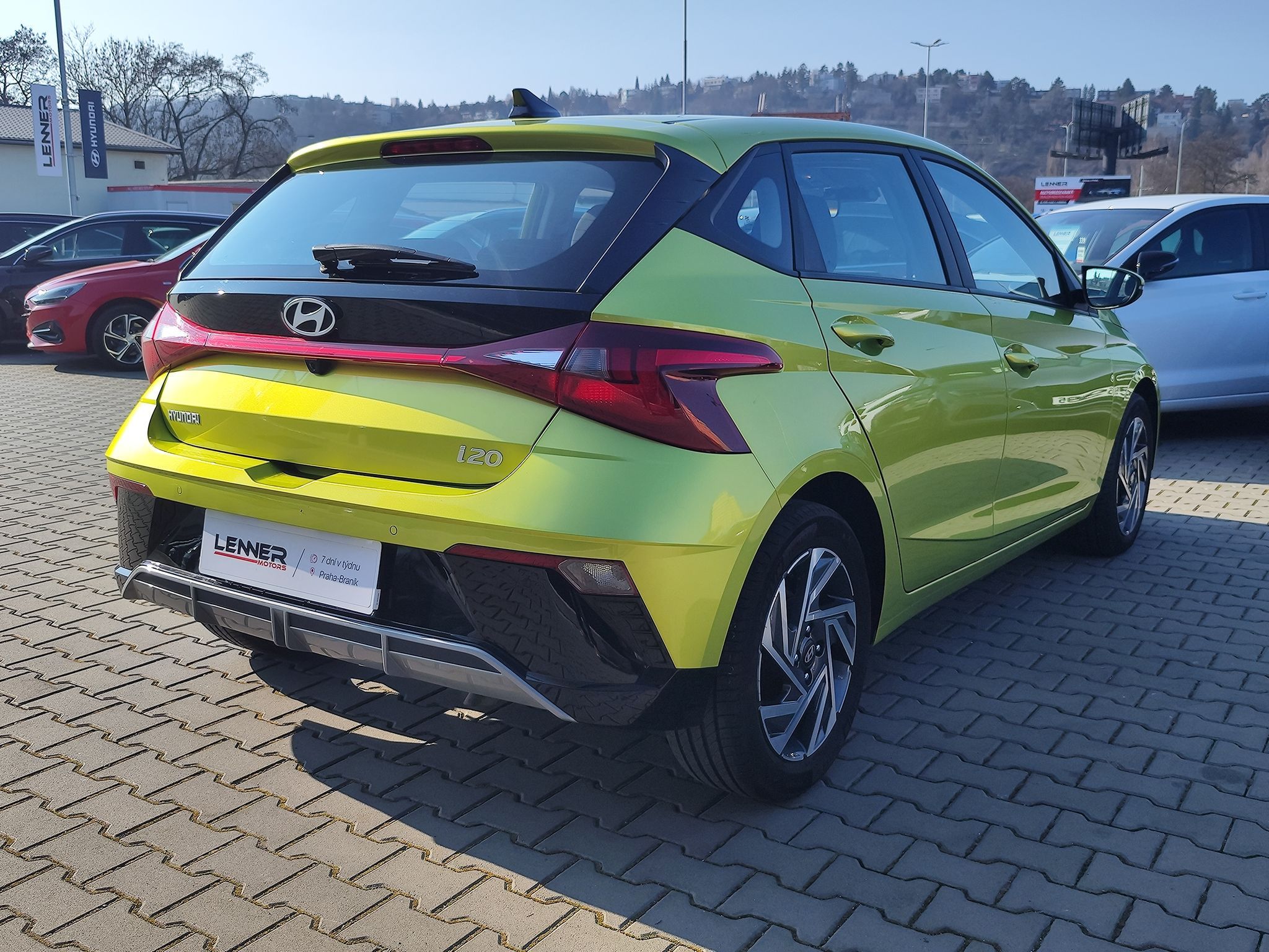 Hyundai i20, 1.0 T-GDI/74kW Wave DCT - fotka 5