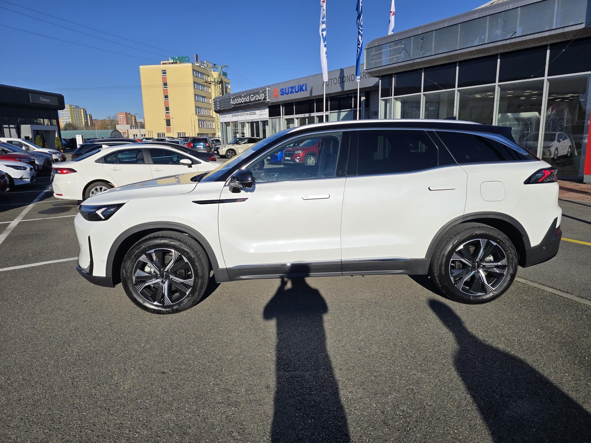 BAIC X7, 1.5T 130kW 7DCT 4x2 - fotka 4