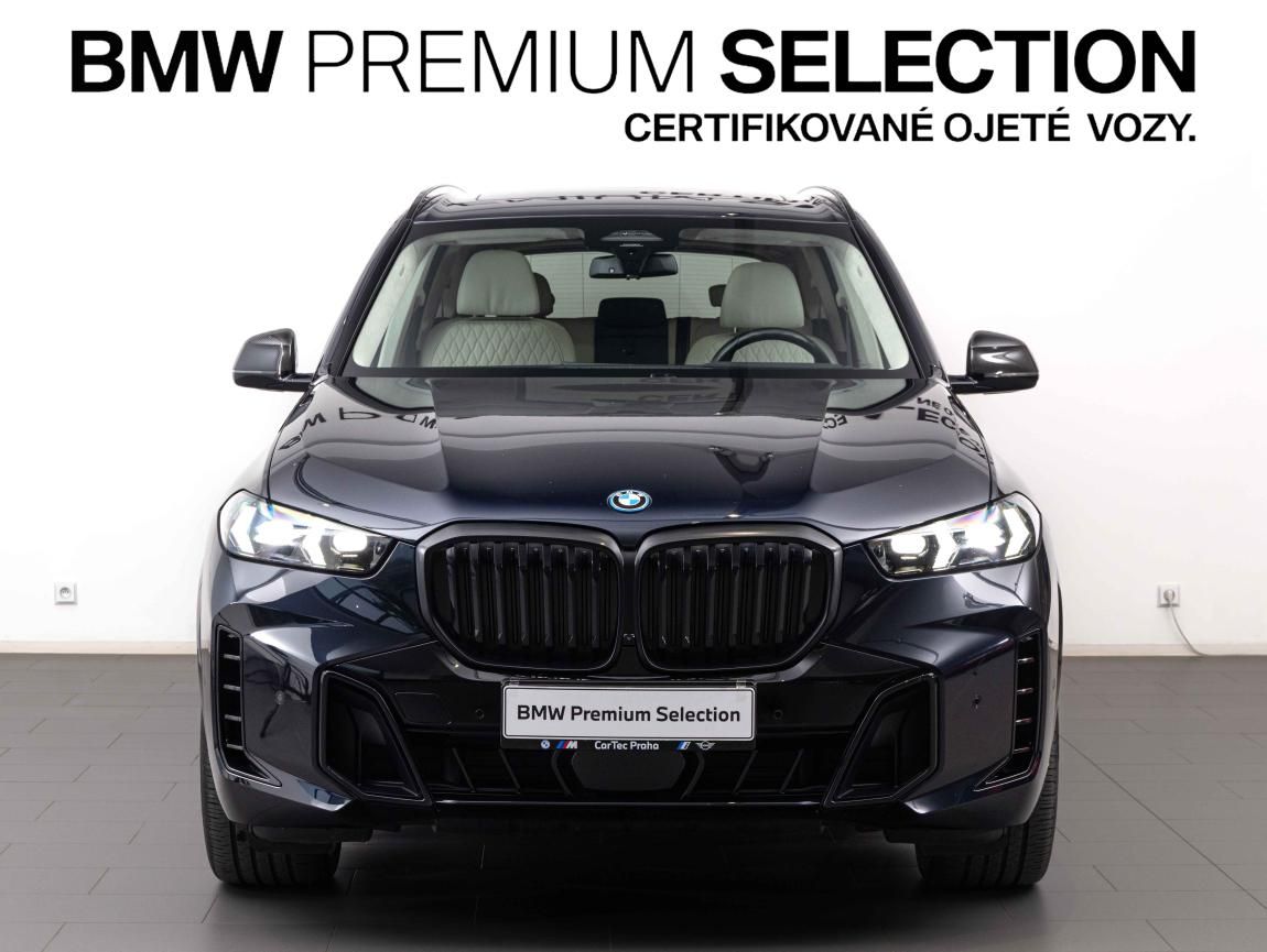 BMW X5, xDrive50e - fotka 2