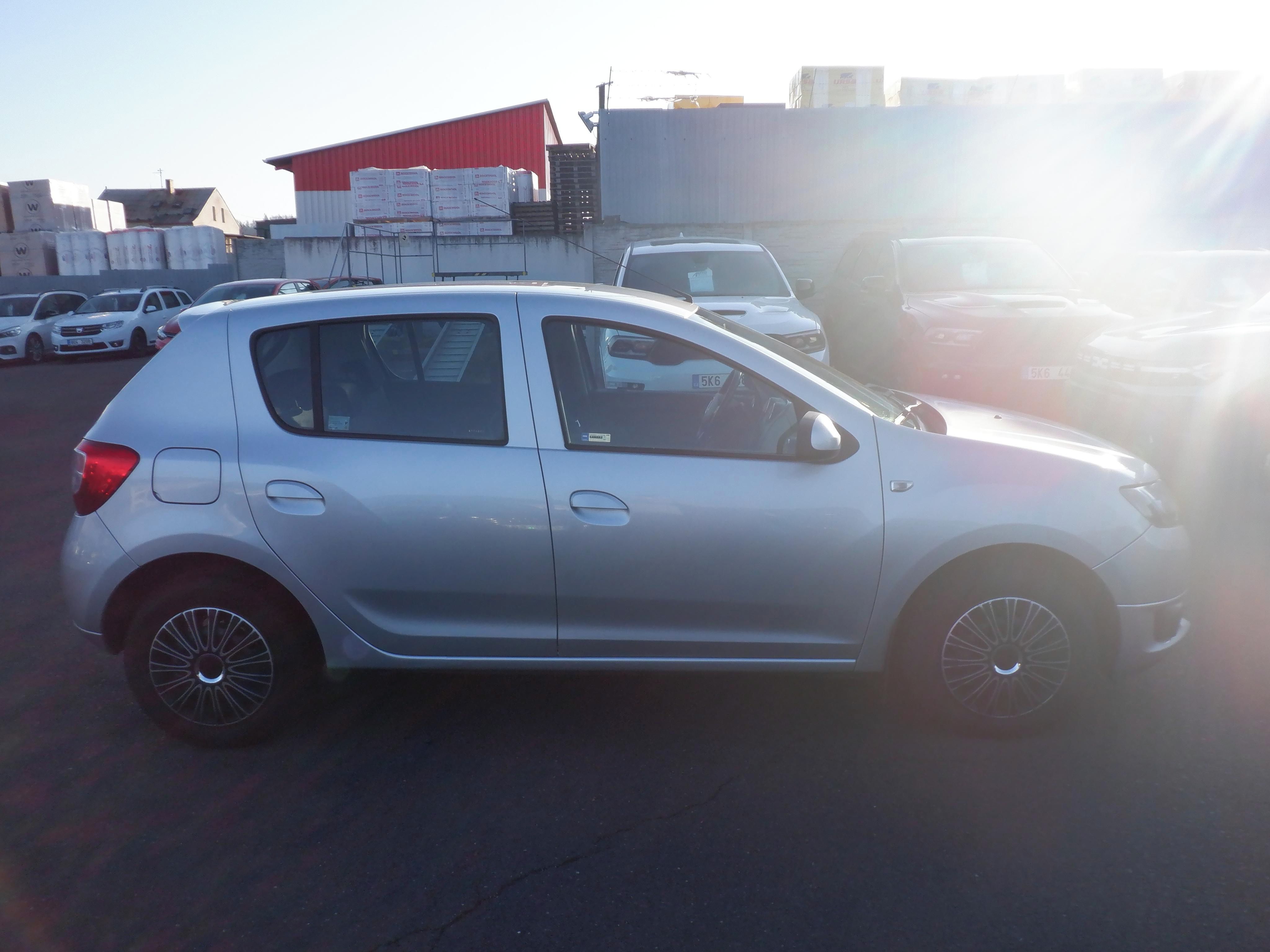 Dacia Sandero, 0.9 TCe Arctica,1.majitel,ČR - fotka 4
