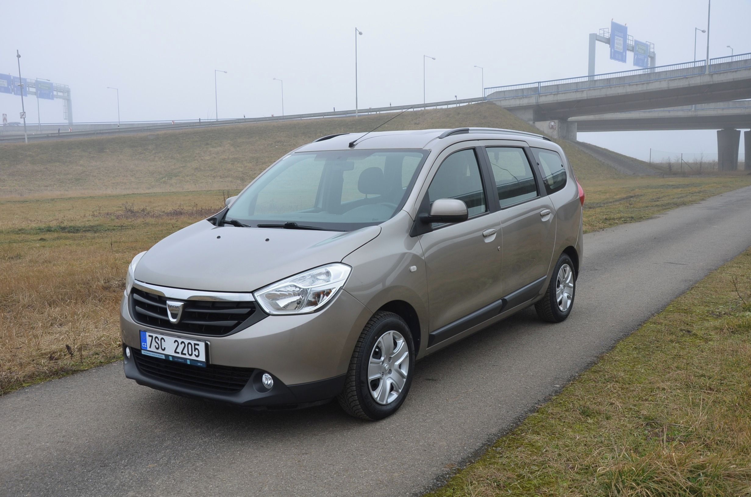 Dacia Lodgy, 1.2 TCe, NOVÉ ROZVODY, TOP!!! - fotka 2