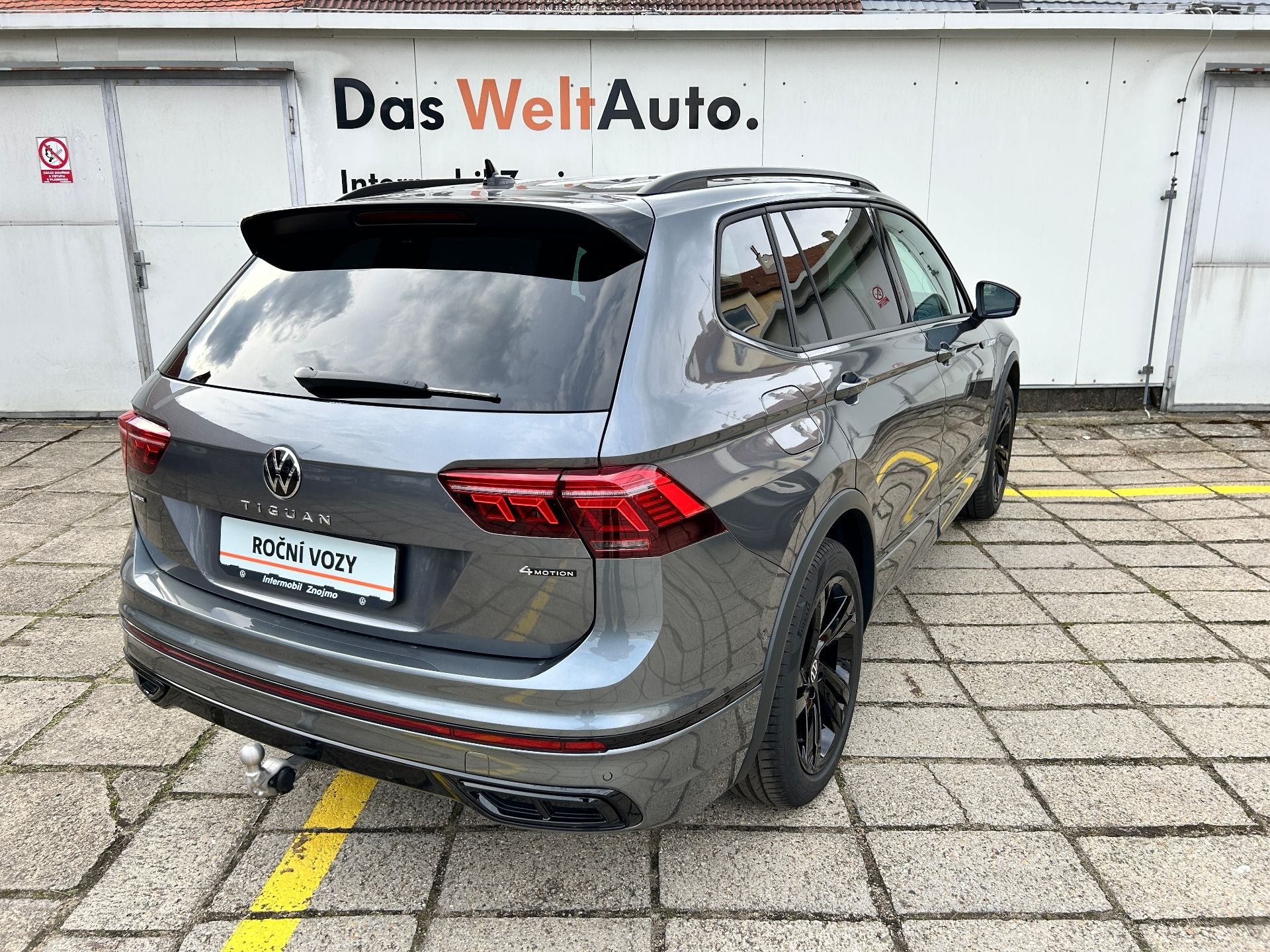 Volkswagen Tiguan Allspace, Allspace R-Line 2,0TDI 200PS 4 - fotka 2