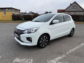 1.2 INVITE jako nové 6.200km!!