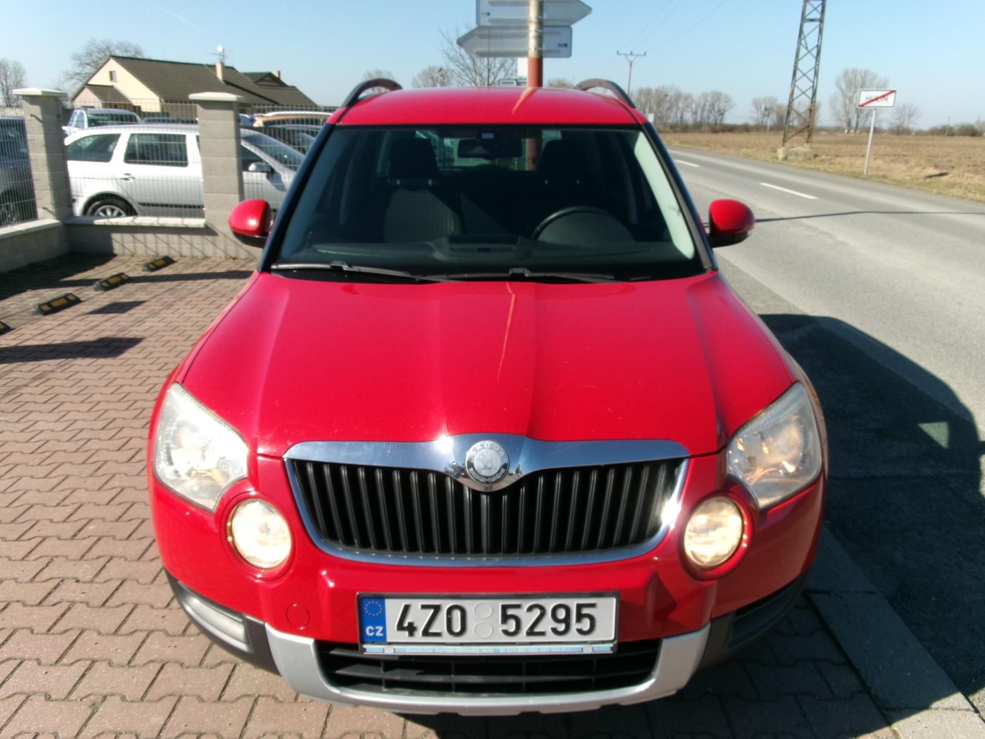 Škoda Yeti, 1,8TSI 4x4 AC TEMP ČR - fotka 5