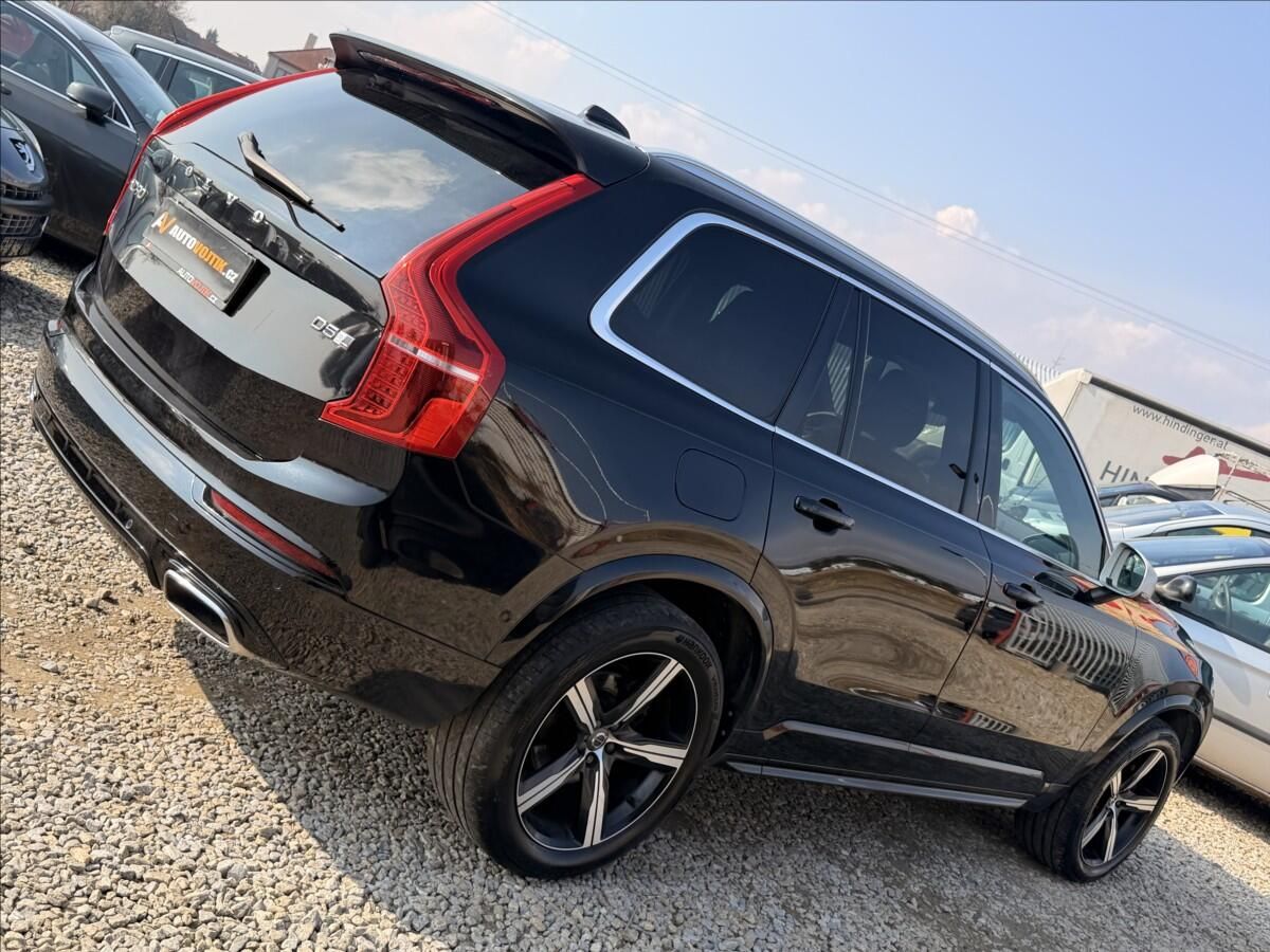 Volvo XC90, 2,0 R-DESIGN SERVISKA TAŽNÉ - fotka 5
