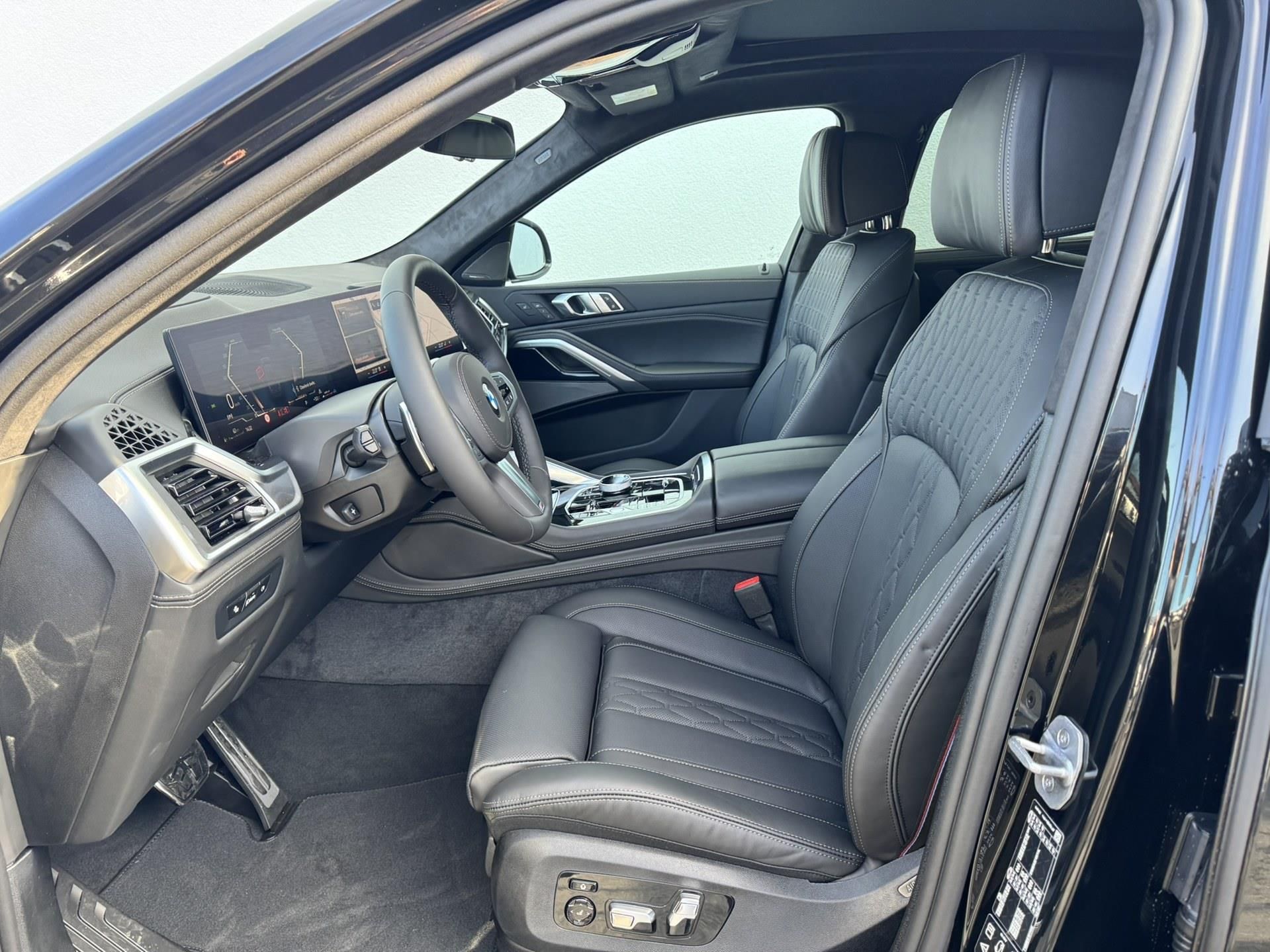 BMW X6, X6 xDrive40d - fotka 5