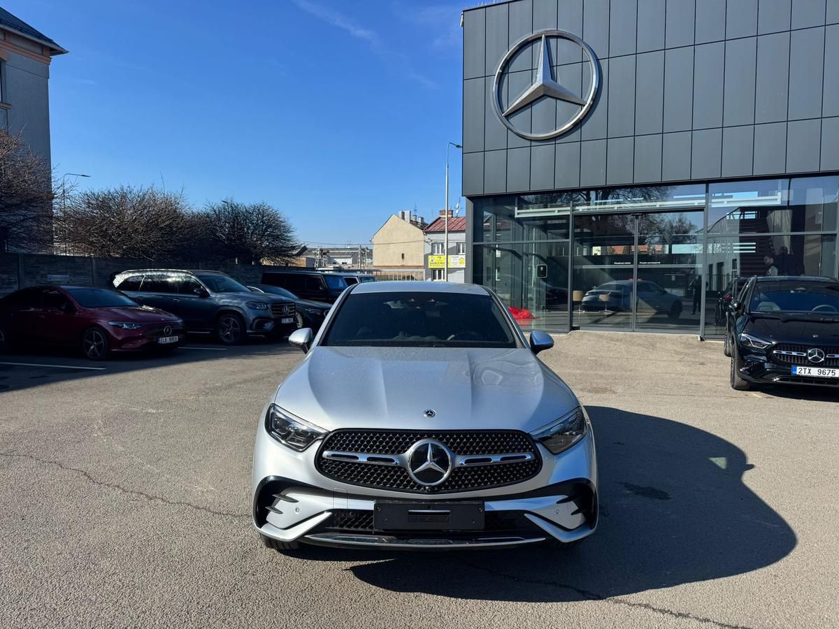 Mercedes-Benz GLC, 220 d 4MATIC kupé - fotka 2