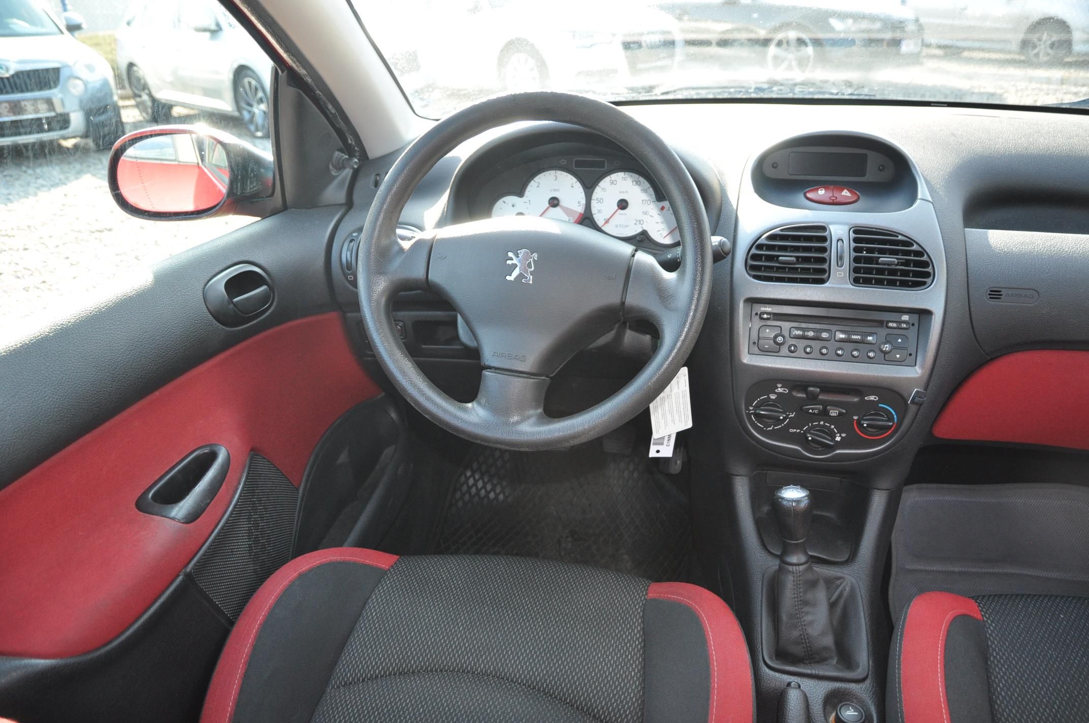 Peugeot 206, SW 1.6HDi 80kW - fotka 5