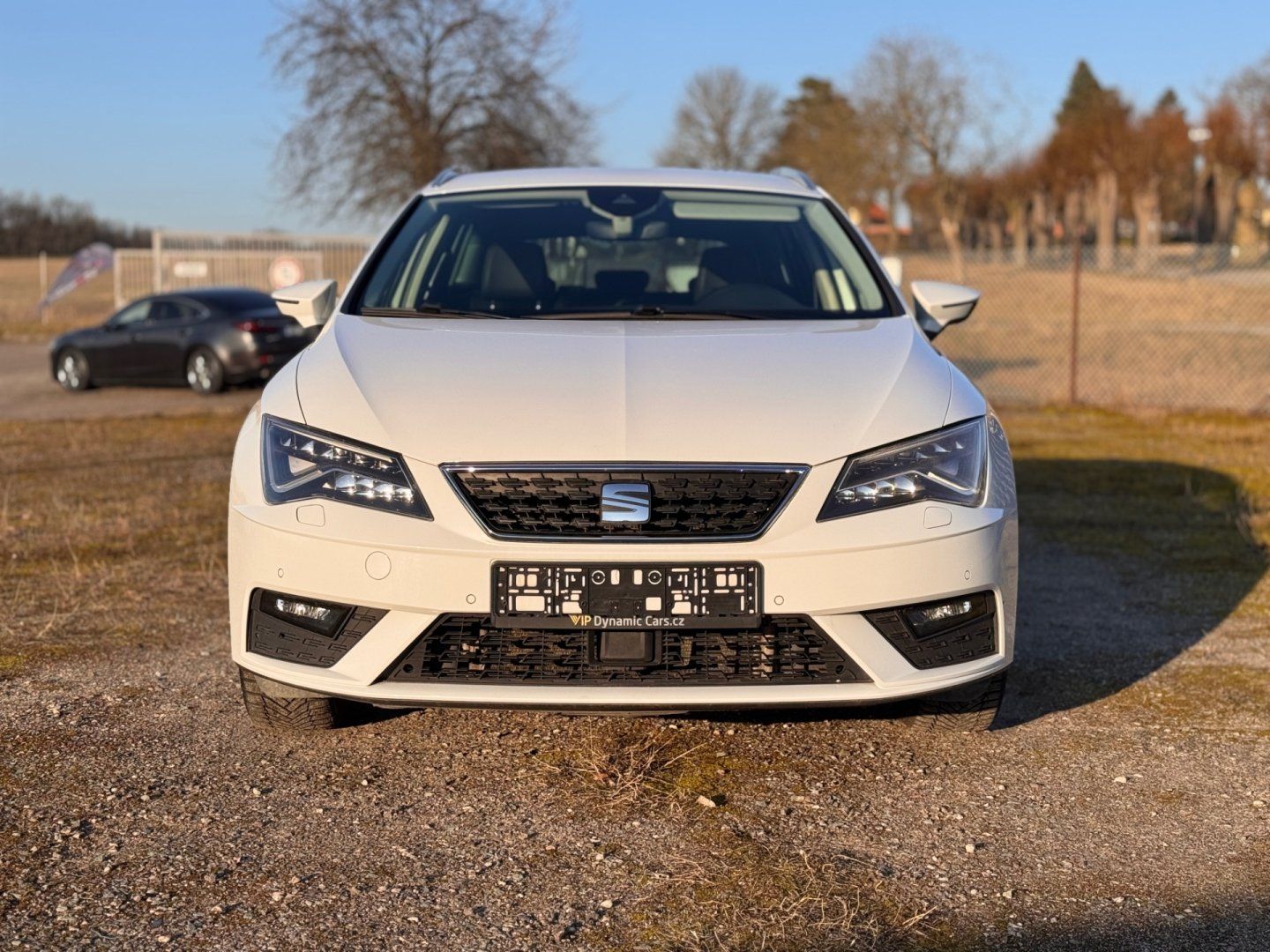 Seat Leon, ST 2.0 TDI DSG LED ACC - fotka 2