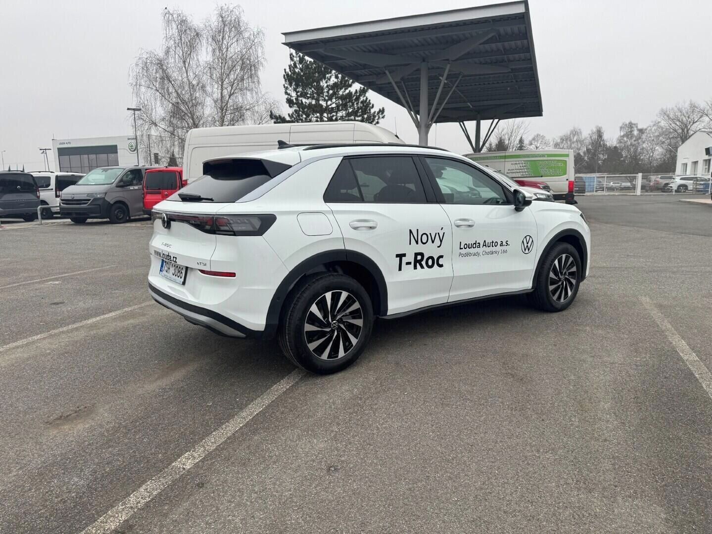 Volkswagen T-Roc, Life 1,5 eTSI 110 kW - fotka 5