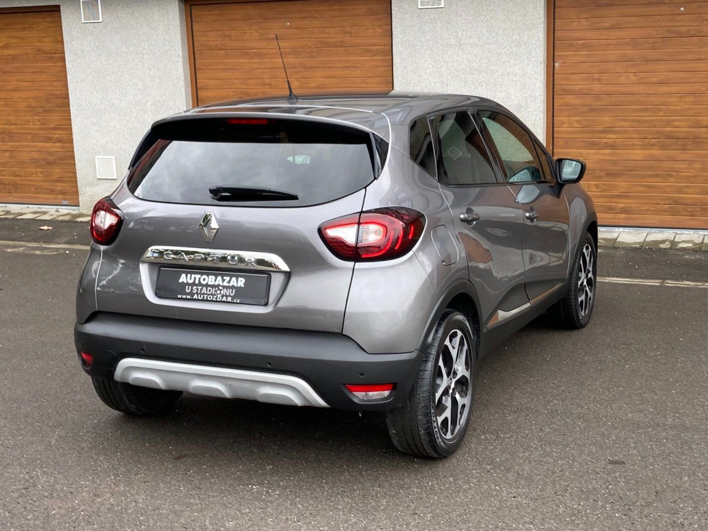 Renault Captur, 0,9 66kW led,digi klima,keyles - fotka 3