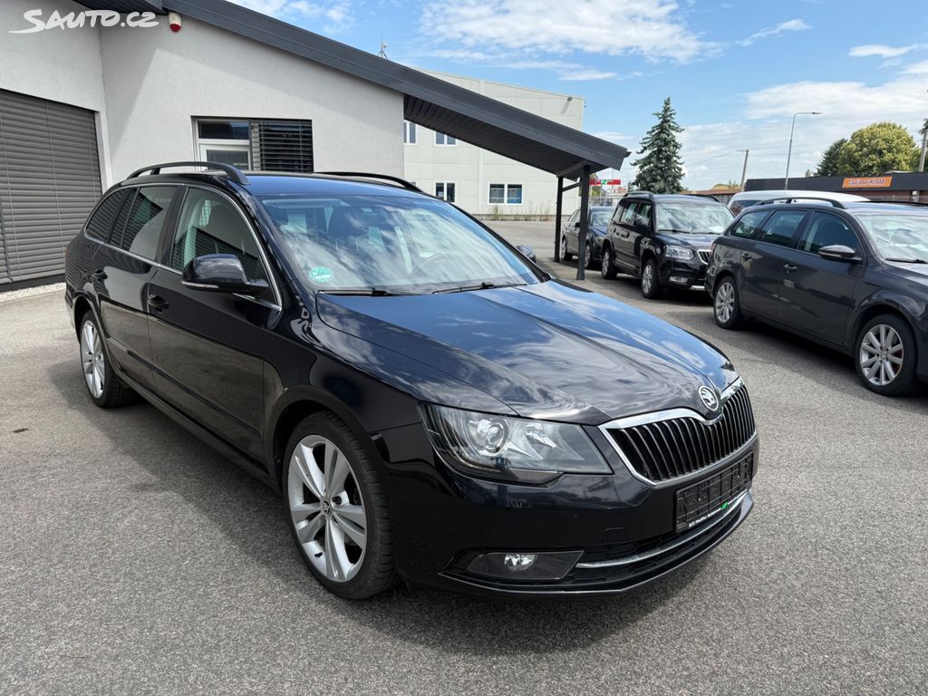 Škoda Superb, 2.0 TDI 103kw DSG - fotka 5