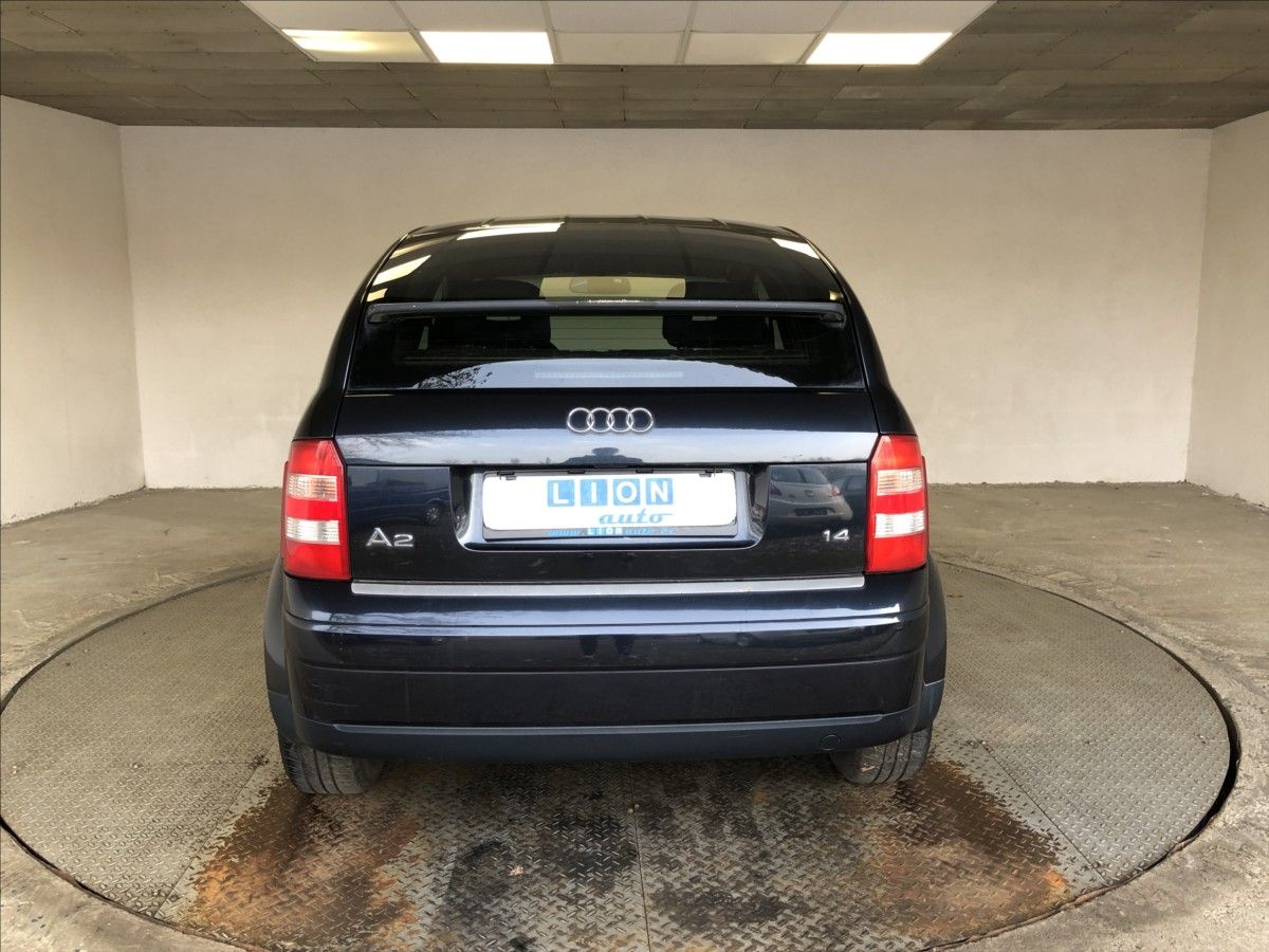 Audi A2, 1,4 16V - fotka 6