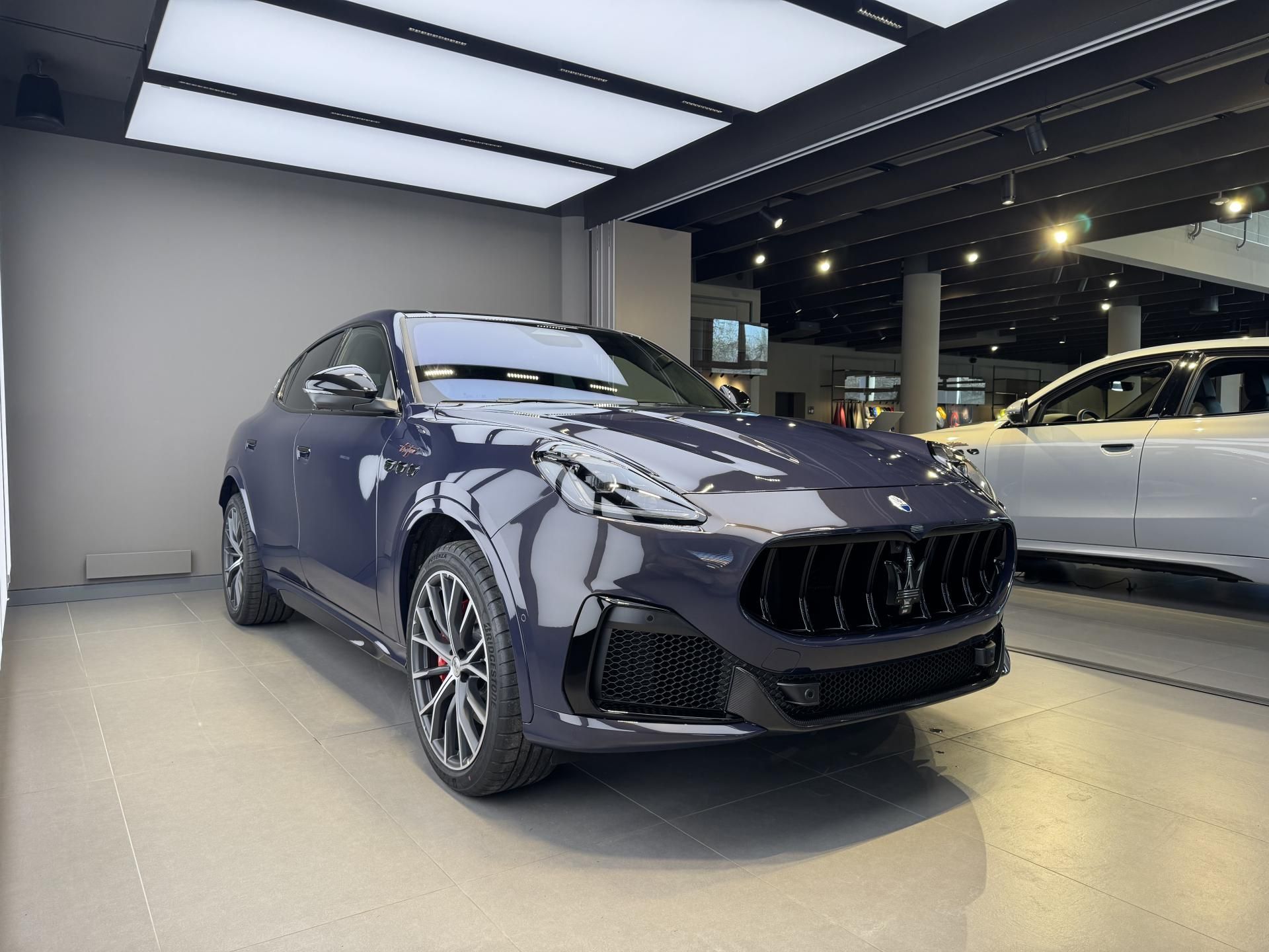 Maserati Grecale, Trofeo 530HP Individual - fotka 3
