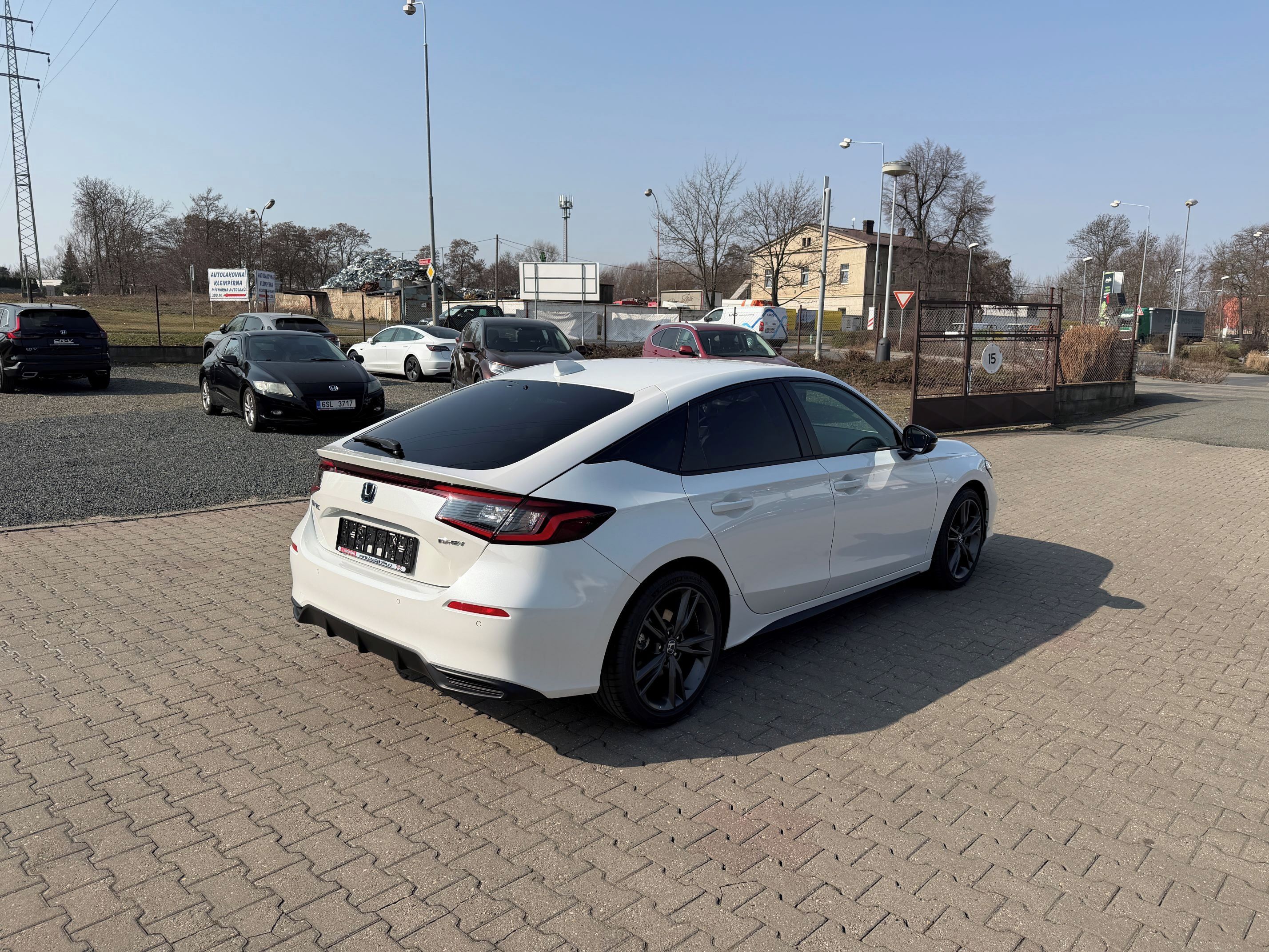 Honda Civic, 2,0 Sport e:HEV - fotka 5