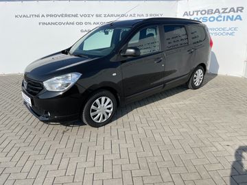 1.6i 61kW 7-míst, klima, tažné