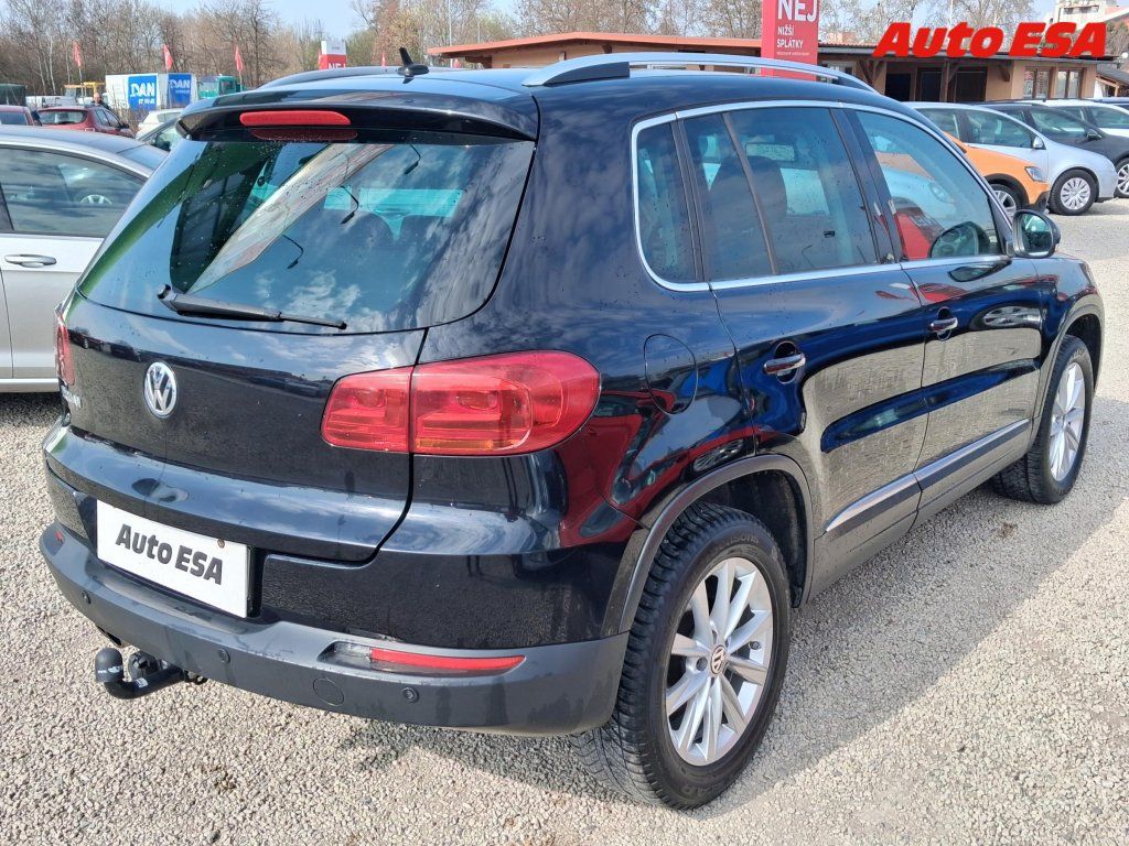 Volkswagen Tiguan, 2.0 TSi 4X4,DSG - fotka 4
