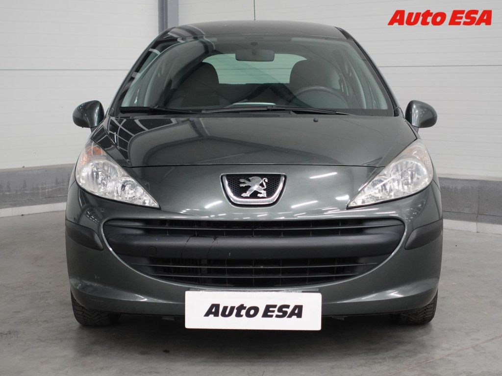 Peugeot 207, 1.6,AC - fotka 2