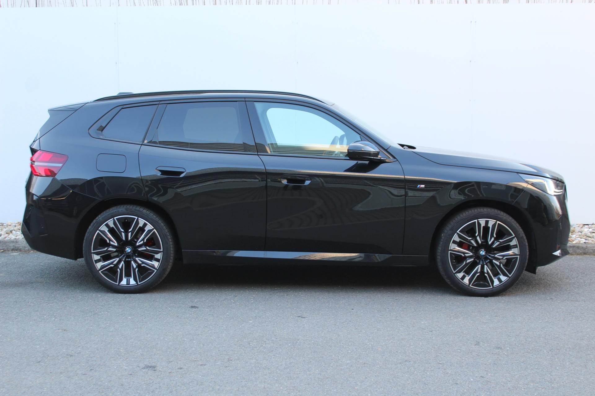 BMW X3, xDrive30e - fotka 3