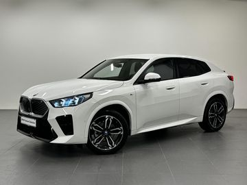 iX2 eDrive20